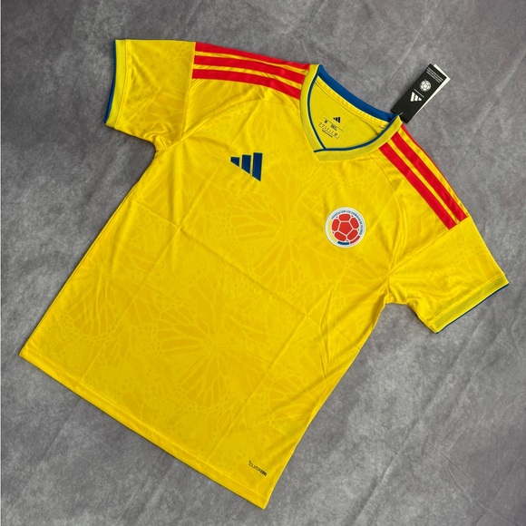 Colombia Home National Team Soccer Jersey Version Fan - Picture 5 of 7